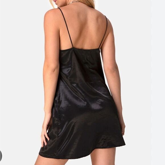 NWT Motel Rocks Ronina Black Satin Tie Dress L - Picture 2 of 10